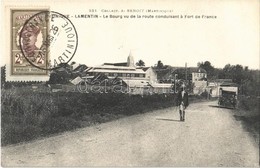 * T1/T2 Lamentin, Le Bourg Vu De La Route Conduisant A Fort De France / Road, Automobile - Unclassified