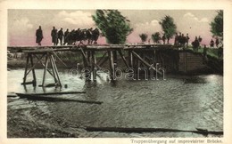 ** T2/T3 Truppenübergang Auf Improvisirter Brücke / WWI Austro-Hungarian Army On A Military Bridge 'Érdekes Újság' (EK) - Sin Clasificación