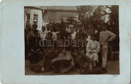 ** T2/T3 Első Világháborús Német Sérült Katonák A Kórház Udvarán, Harmónika / WWI German Injured Soldiers In The Hospita - Sin Clasificación