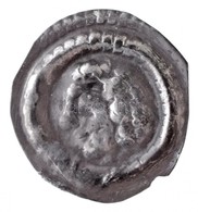 1180-1240. Bracteata Ag "III. Béla - IV. Béla" (0,36g) T:2 Apró Ki. Hungary 1180-1240. Bracteata Ag "Bela III/IV" (0,36g - Ohne Zuordnung