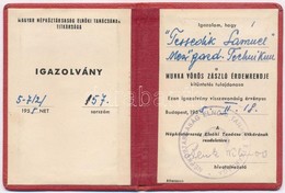 1955. "Munka Vörös Zászló érdemrendje" Viselésre Jogosító Igazolvány T:1- - Unclassified