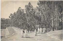 4090 ALGER - Visite Au Cimetière Arabe Le Vendredi ( 1 Angle Plié) - Alger