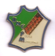 P97 Pin's Police Municipale UNCPM Carte De France Achat Immédiat - Police