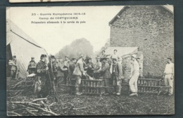 N°20 - Guerre Europeenne 1914/1915 - Camp De Coetquidan - Prisonniers Allemands à La Corvée De Pain   - Maca0691 - Guerre 1914-18