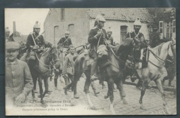 N°67 - La Grande Guerre 1914 - Prisonniers Allemands Ramenés à Douai   - Maca0695 - Guerre 1914-18