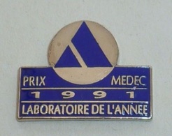 R143 Pin's Médical Prix Medec Laboratoire Année 91 Achat Immédiat - Geneeskunde