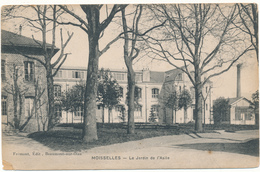 Delcampe - MOISSELLES - Jardin De L'Asile - Moisselles