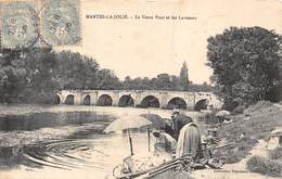 78-MANTES-LA-JOLIE- LE VIEUX PONT ET LES LAVEUSES - Mantes La Jolie