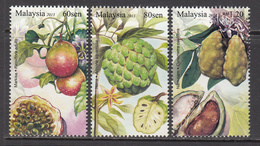 2013 Malaysia Fruits Complete Set Of 3 MNH - Malasia (1964-...)