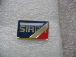 Pin's SIRPA: Service D'Information Et De Relations Publiques Des Armées. Gendarmerie - Police