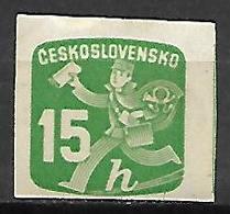 TCHECOSLOVAQUIE   -   1945.    Timbres Pour Journaux .  Y&T N°28  *.  Facteur - Sellos Para Periódicos