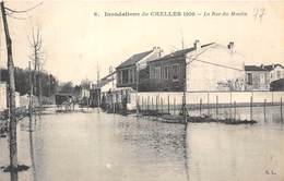 77-CHELLES- INONDATION, LA RUE DU MOULIN - Chelles