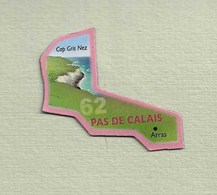 Magnets. Magnets "Le Gaulois" Départements Français. Le Pas De Calais (62) - Andere & Zonder Classificatie