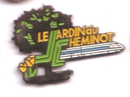 T159 Pin's SNCF TRAIN TGV Le Jardin Du Cheminot Arbre Tulipe Achat Immédiat - TGV