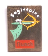 A93 Pin's Tir Arc Flunch Signe Zodiaque Sagittaire Achat Immédiat - Tiro Con L'Arco