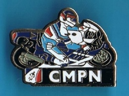 PIN'S //  ** C.M.P.N / CLUB MOTOCYCLISTE DE LA POLICE NATIONALE ** . (Logo Motiv) - Police