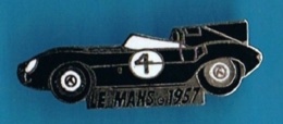 PIN'S //  ** LE MANS / 1957 / JAGUAR TYPE D /  N° 4 / PILOTES Ron FLOCKHART & Ivor BUEB ** - Jaguar