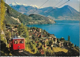 Vitznau Am Vierwaldstattersee Mit Riga-Bahn Und Nidwaldner Alpen - Chemin De Fer à Crémaillère - Vitznau