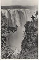 Zambie   Victoria Falls  A View Of The Main Fall Near The Devil's Cataract - Sambia