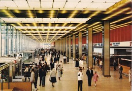 FRANCE CARTE POSTALE  HALL AEROGARE DE PARIS-ORLY EN 1967 - Aéroports De Paris