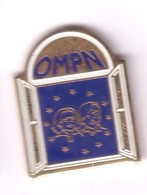 PP61 Pin's Gendarmerie Police OMPN Orphelinat Mutualiste Police Nationale Europe Achat Immédiat - Police