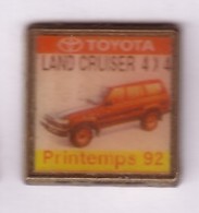 L198 Pin's TOYOTA  LAND CRUISER 4X4 92  Achat Immédiat - Toyota