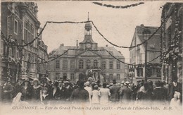 CHAUMONT  HAUTE MARNE   52   CPA  FETE DU GRAND PARDON  PLACE DE L'HOTEL DE VILLE - Chaumont