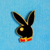 1 PIN'S //  ** LOGO / PLAYBOY / LAPIN COQUIN ** - Pin-ups