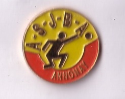 AA154 Pin's ASJBA Pétanque ANNONAY ARDÈCHE Achat Immédiat - Pétanque