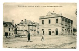 49 -  Maine Et Loire - Chateauneuf Sur Sarthe - Mairie Et Statue De Robert Le Fort  (0566) - Chateauneuf Sur Sarthe