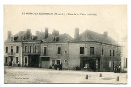 49 -  Maine Et Loire - Le Louroux Beconnais - Place De La Mairie  (0568) - Chateauneuf Sur Sarthe