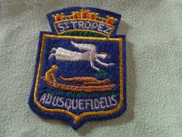 Ecusson Tissu ST TROPEZ ADUSQUEFIDEUS - Patches