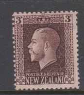 New Zealand SG 440 1919 King Edvard VII,Three Pence Chocolate,perf 14 X 15,mint Hinged - Ongebruikt