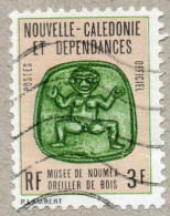 Nle Calédonie : Oreillers De Bois (Musée De Nouméa) - Service