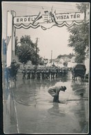 1940 "Erdély Visszatér" Bevonulási Fotó, Felületén Törésnyomok, 12×8 Cm - Sonstige & Ohne Zuordnung