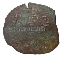 Bizánci Birodalom XII-XIII. Század AE Trachy (2,16g) T:2- Rep. Byzantine Empire XIIth-XIIIth Century AE Trachy (2,16g) C - Non Classés