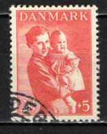 DANIMARCA - 1943 - MADRE CON BAMBINA - PRO INFANZIA - USATO - Usado