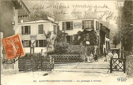 78 LOUVECIENNES VOISINS MAISON GOLLET RESTAURANT AU PASSAGE A NIVEAU CHAMRES MEUBLEES - Louveciennes