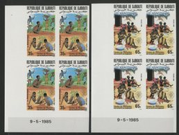 DJIBOUTI N° 605 Et 606 NEUFS ** MNH Non Dentelés (imperforated) Série En Blocs De 4 Avec Coins Datés SCOUTS  TB - Nuevos