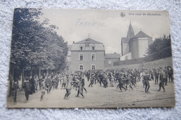 Ferrières "Une Cour De Récréation" - Ferrieres