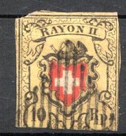 SUISSE - (Postes Fédérales) - 1850 - N° 15 - RAYON II - 10 R. Jaune, Noir Et Rouge - 1843-1852 Federal & Cantonal Stamps