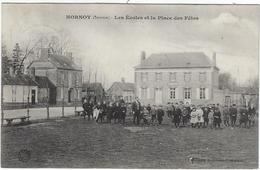 80  Hornoy Les Ecoles Et La Place Des Fetes - Hornoy Le Bourg