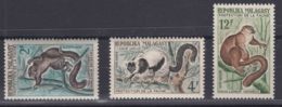 Madagascar 1961 Animals Lemur Mi#467-469 Mint Hinged - Madagascar (1960-...)