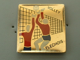 PIN'S VOLLEYBALL FLECHOIS - Volleybal