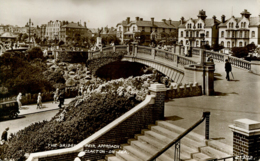 ESSEX - CLACTON - THE BRIDGE AND PIER APPROACH RP Es655 - Clacton On Sea