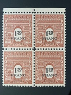 1945 NEUF Bloc De 4 Timbres Arc De Trimphe 1,20 C YT 707 - 1944-45 Triumphbogen