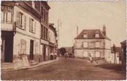 80  Oisemont La Rue D'amiens - Oisemont