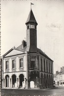 CHATEAUNEUF EN THYMERAIS. - L'Hôtel De Ville - Châteauneuf