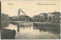Berlin-Spandau - Rathaus Vom Wasser Aus Gesehen 30er Jahre - Spandau