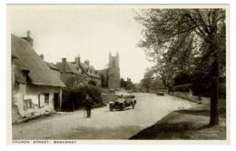 Ref 1348 - Early Postcard - Car On Church Street - Broadway Worcestershire - Andere & Zonder Classificatie